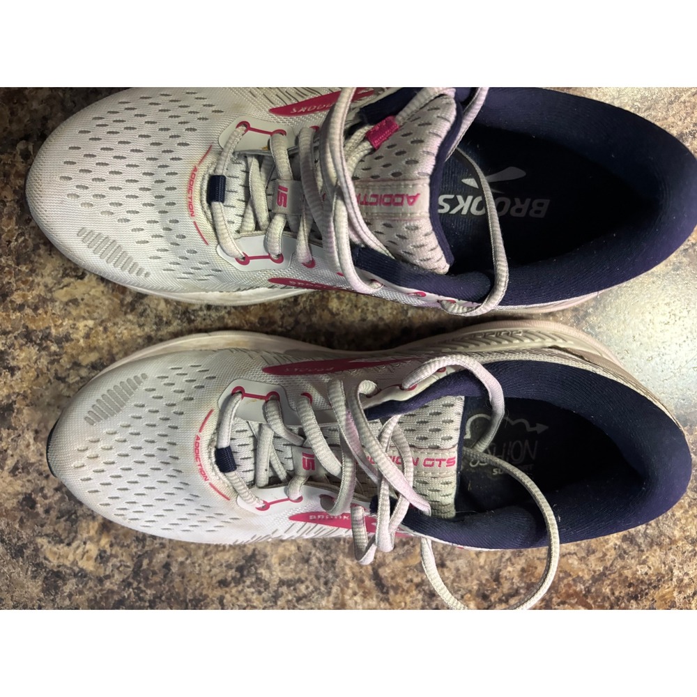 Brooks Addiction GTS 15 Womens Running Shoes Grey Pink 1203521B054 Size 9 B - Picture 15 of 16